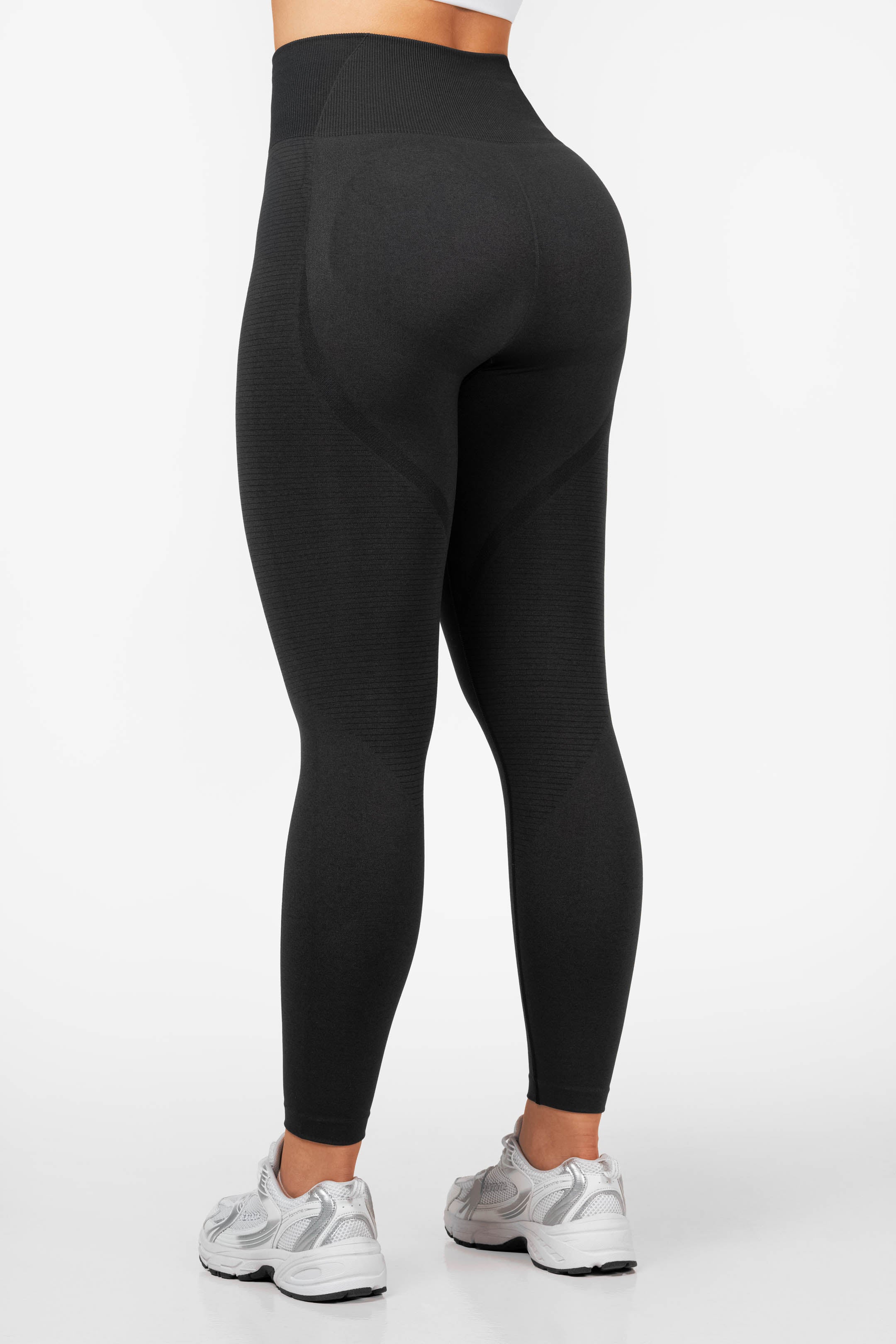 Training tights for women | For all bodies and heights | Large 