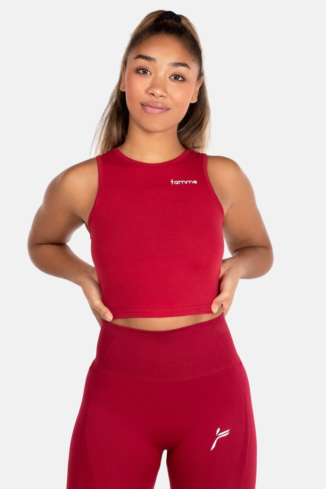 Red Pure Crop Top - for dame - Famme - Crop Top